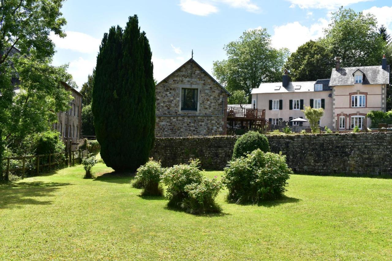 Gites In Le Neufbourg -Mortain Dış mekan fotoğraf